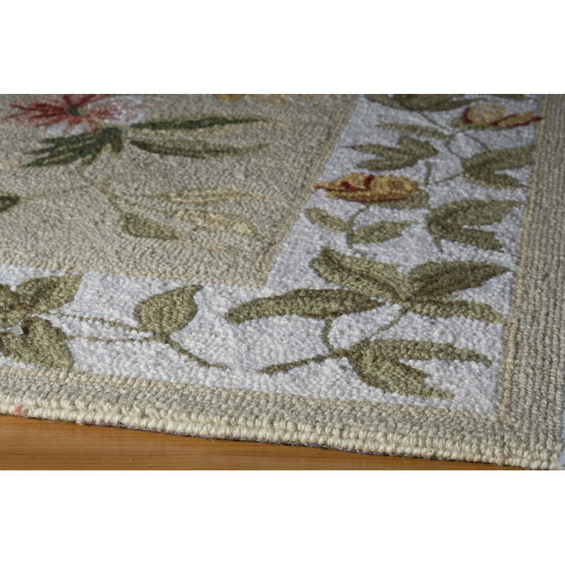 August Grove Andillac HandHooked Wool Sage/Beige/Purple/White/Cream